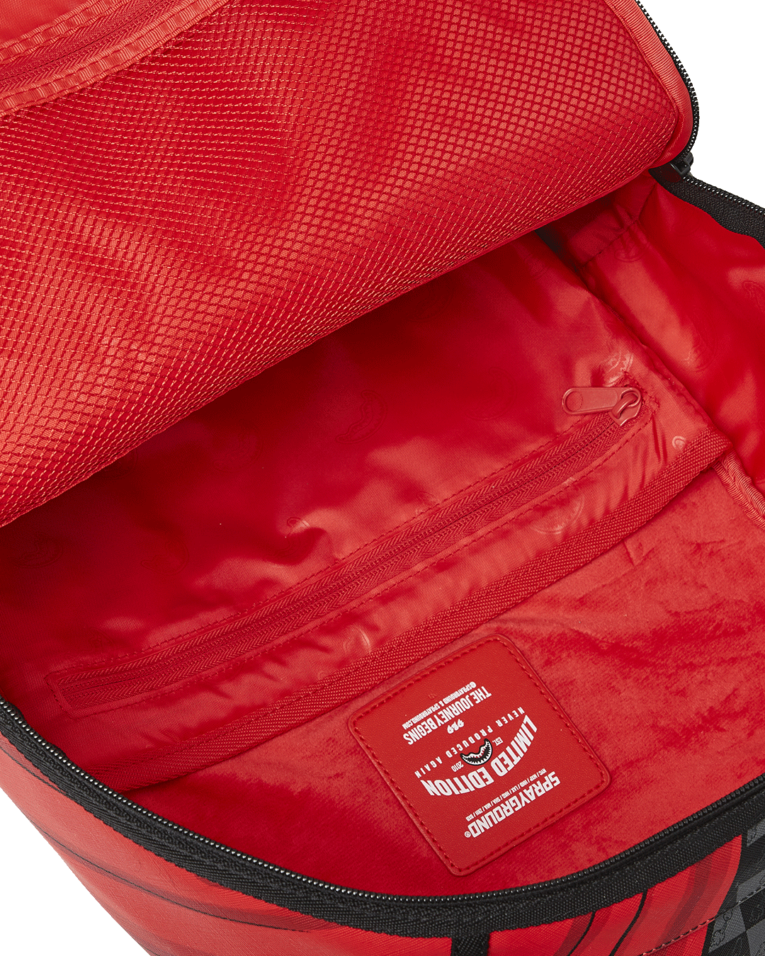 BUGS CURTAIN REVEAL DLXSV BACKPACK